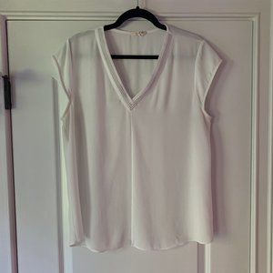 Everleigh V-Neck Top - Large